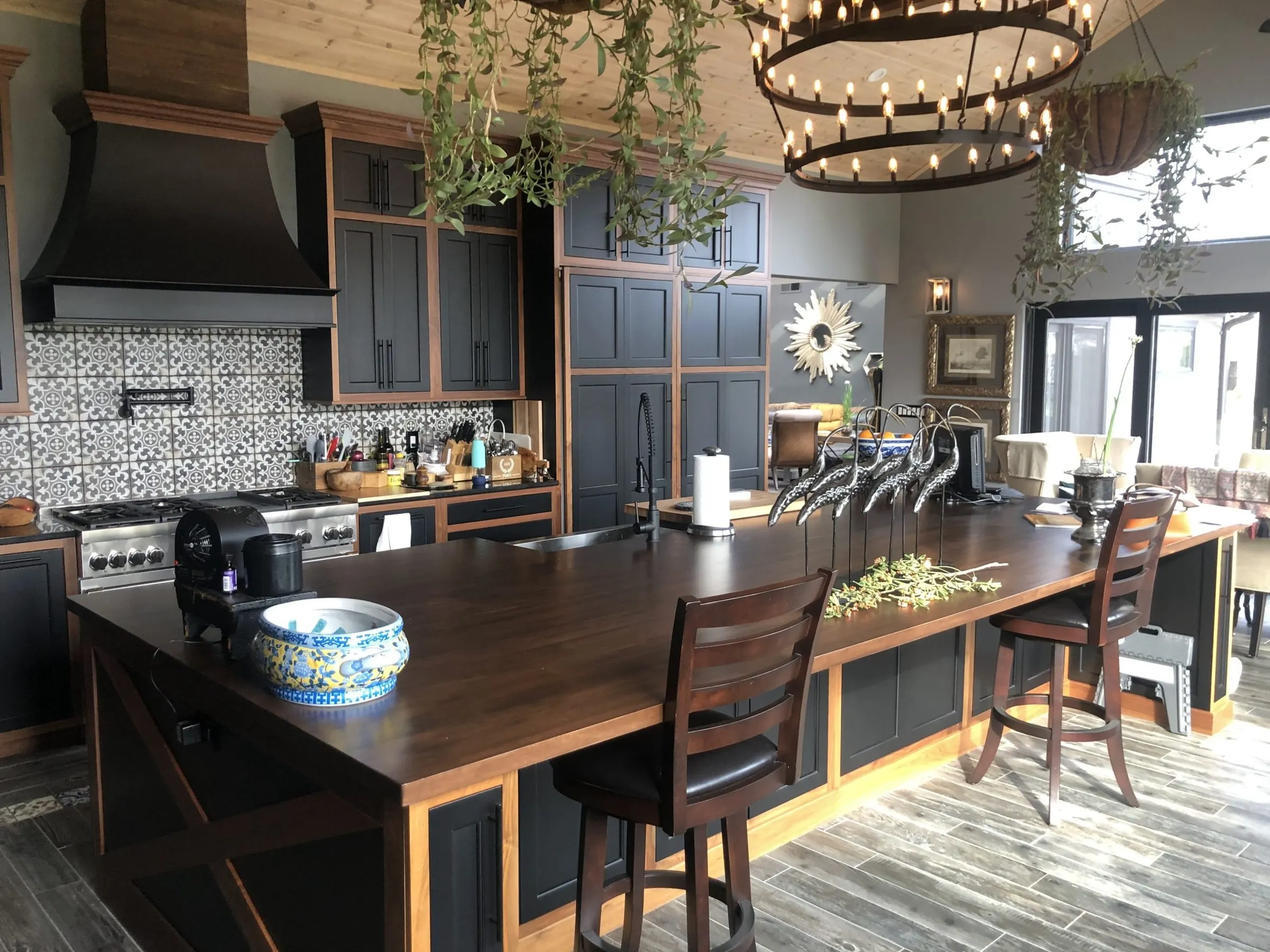 Kitchens, plate 354, 2021